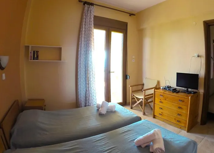 Kostas House